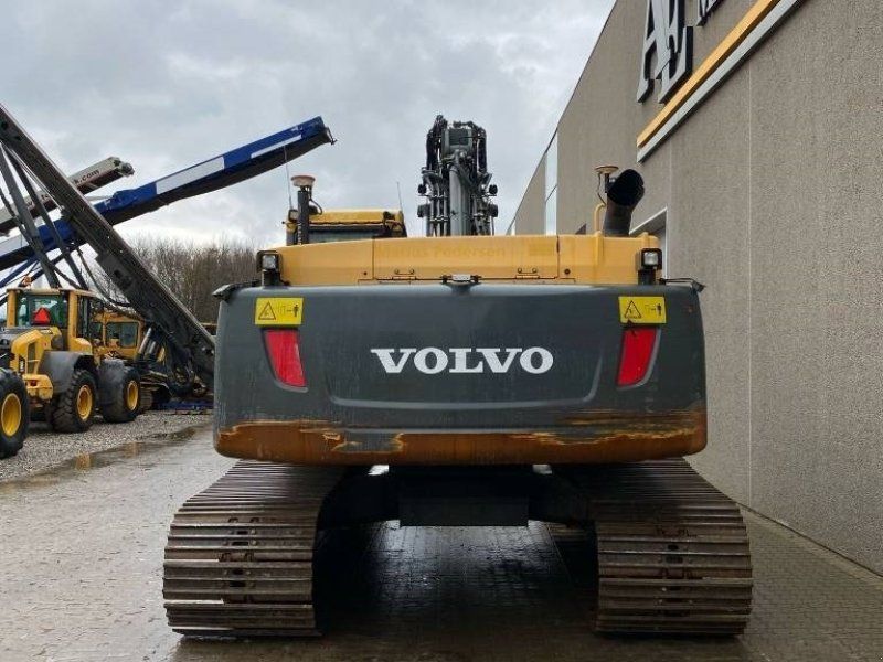 Volvo EC 300 D L