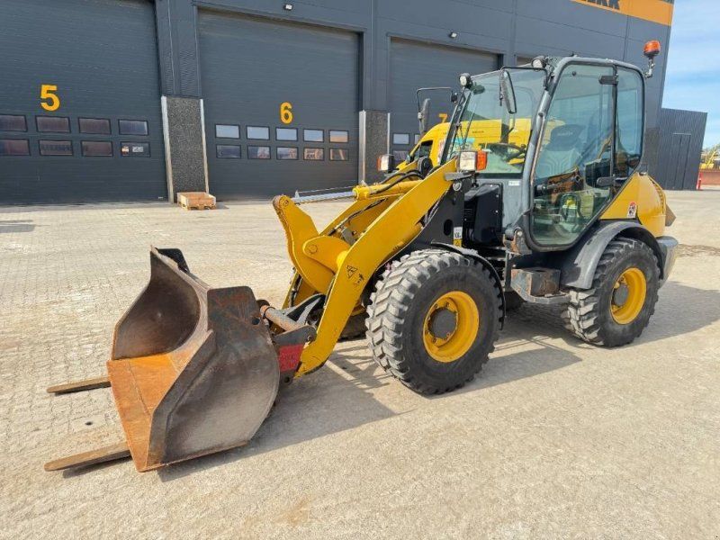 Komatsu WA 70-7