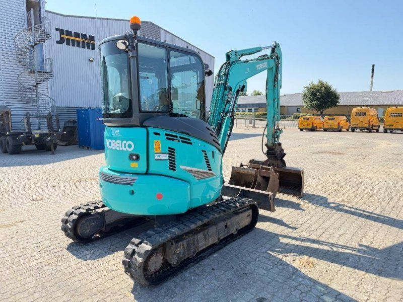 Kobelco SK 35 SR-6E