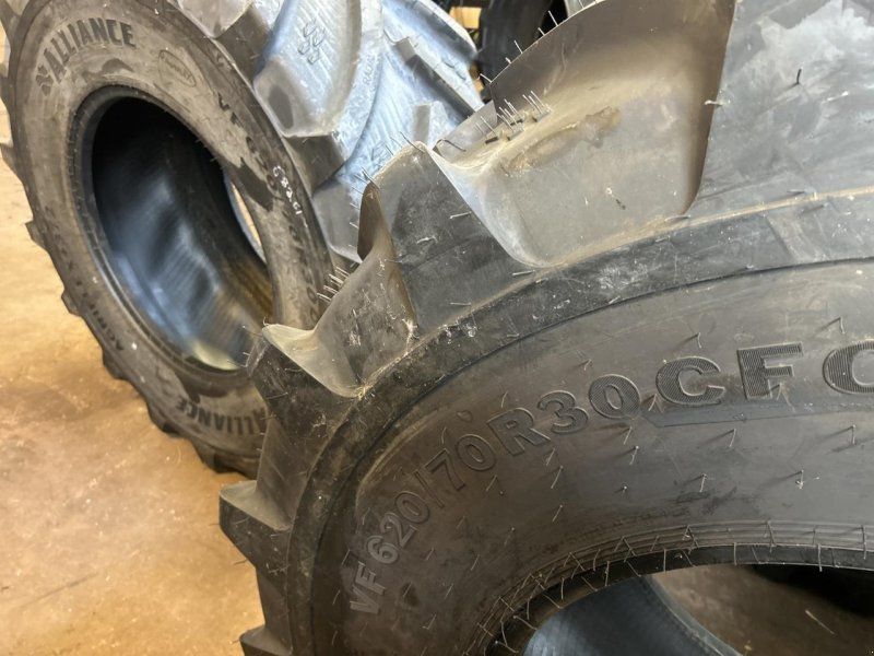 Alliance 710/75R42-620/70R30