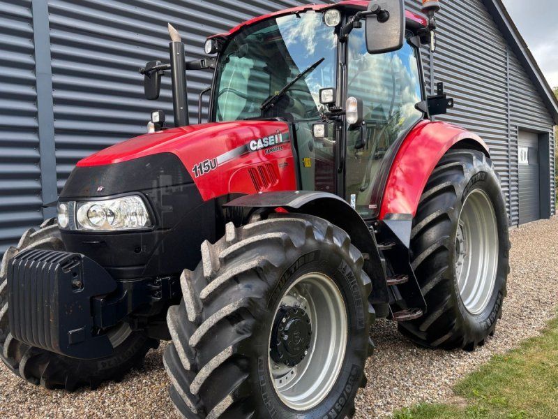 Case IH Farmall 115c