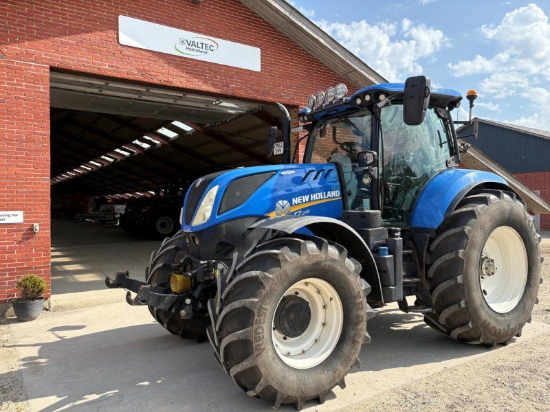 New Holland T7.225