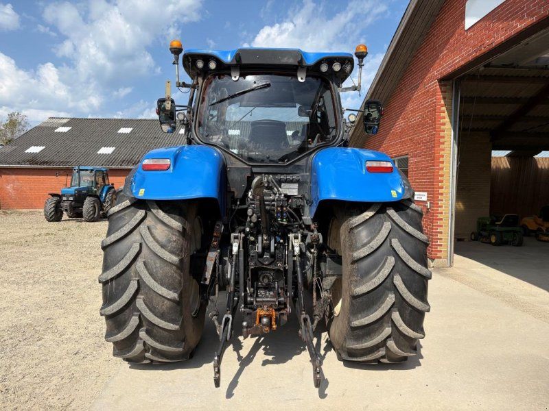 New Holland T7.225