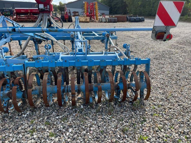 Lemken Karat 9U med frøudstyr