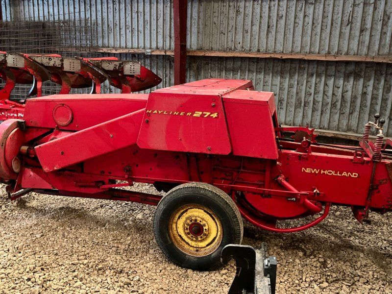 New Holland 274 HAYLINER