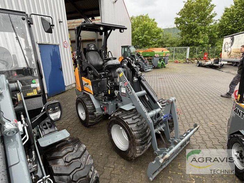 Giant G1500