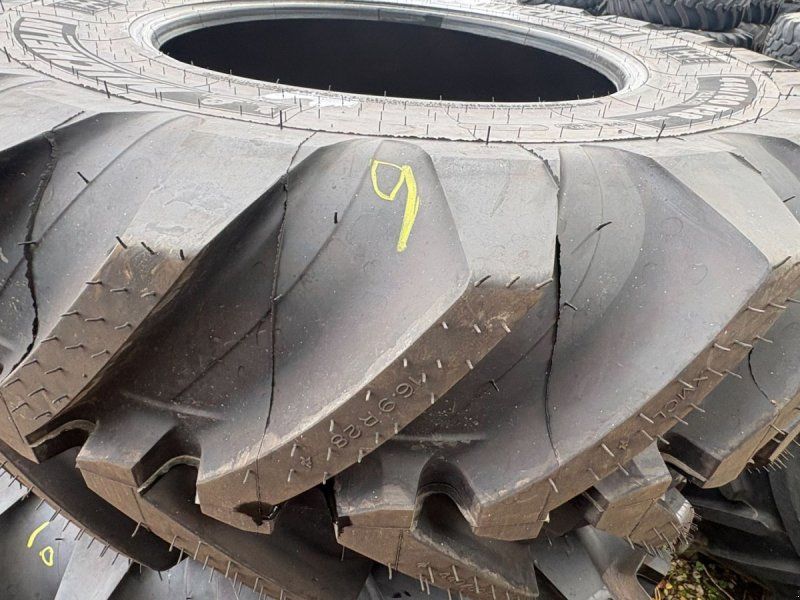 Michelin 440/80R28