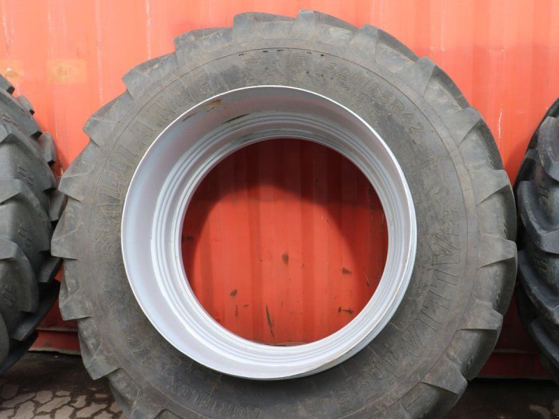 Alliance IF 520/85R42