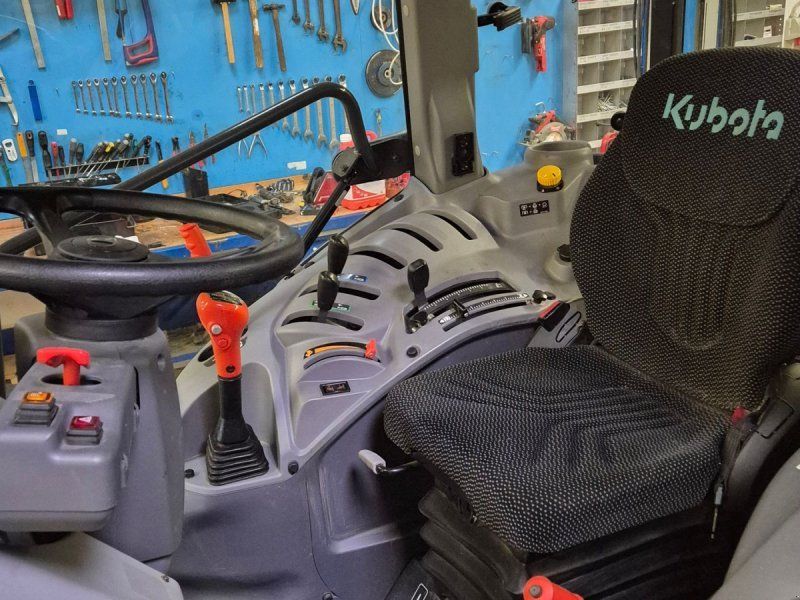 Kubota M5101 Narrow