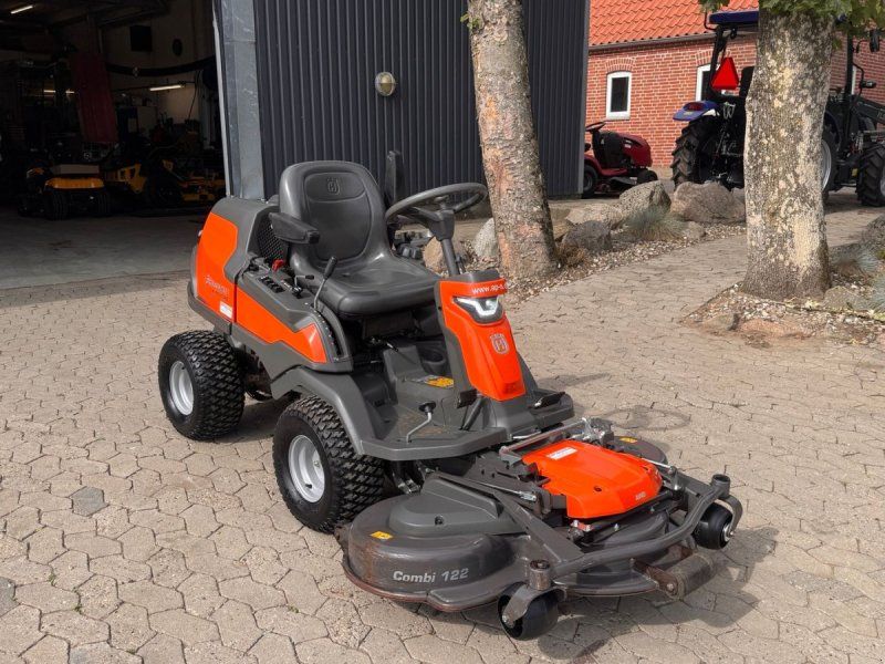 Husqvarna R420TsX AWD