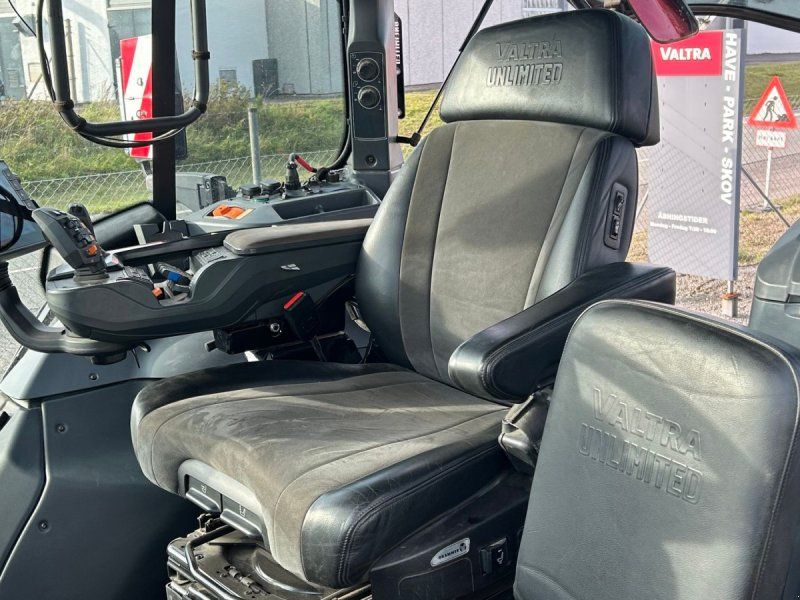 Valtra Q305