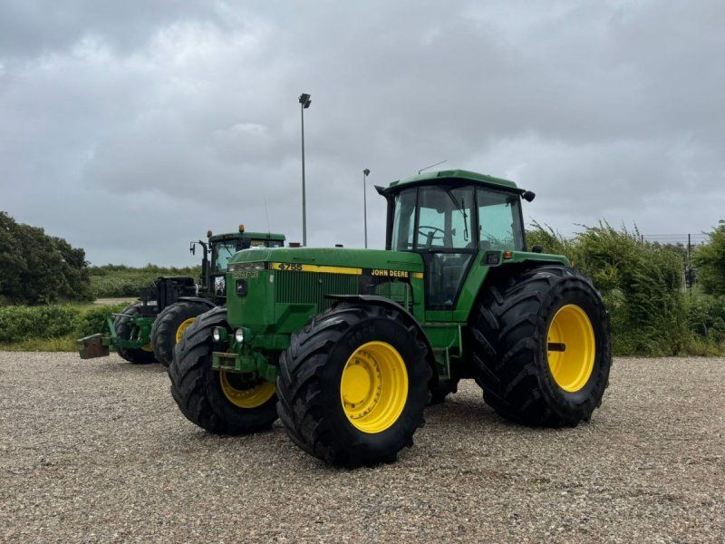 John Deere 4755