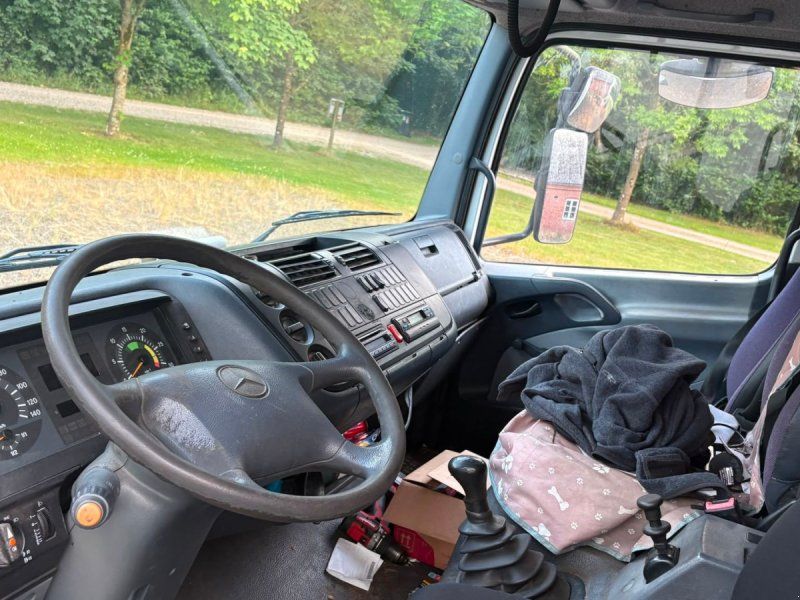 Mercedes-Benz Atego 815