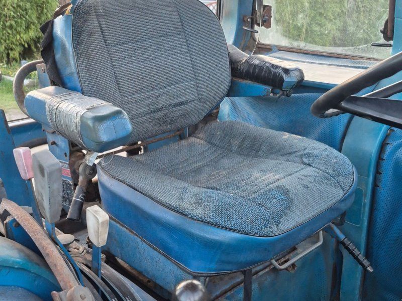 Ford 6700