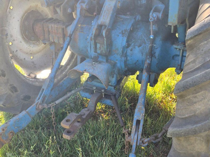 Ford 4600