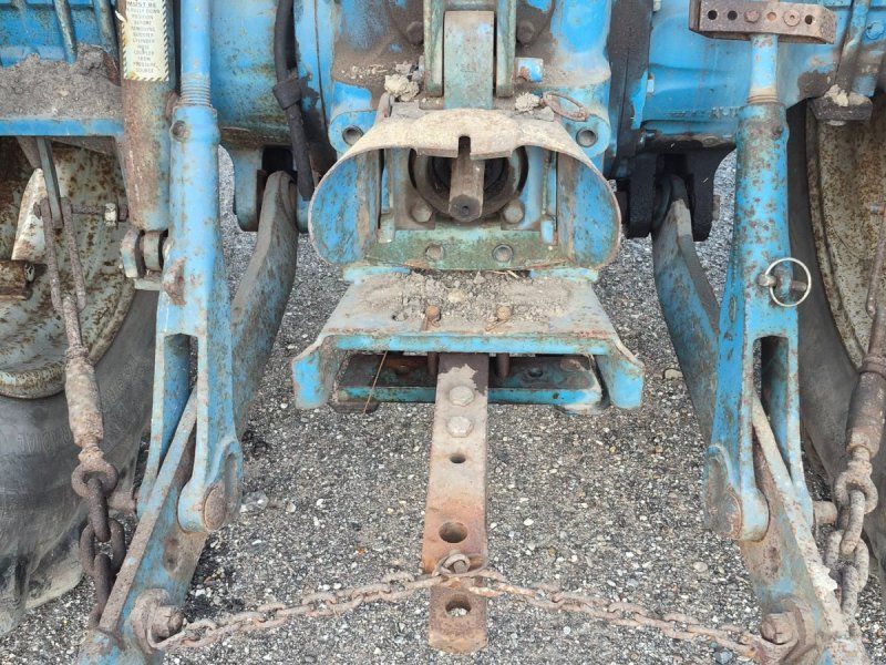 Ford 7700