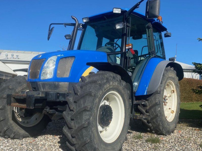 New Holland TL100A