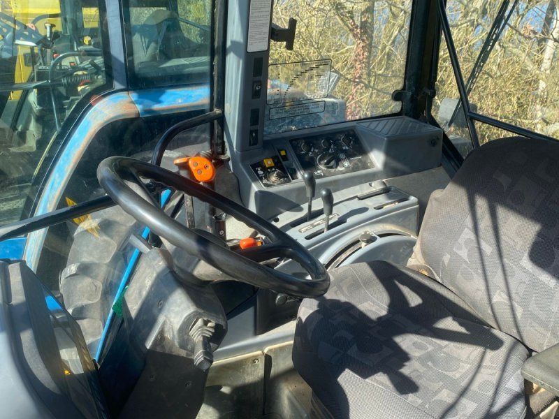 New Holland 7840 SLE