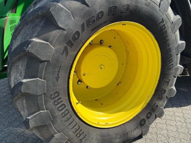 John Deere 8370R