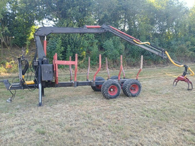Rückewagen mit Kran