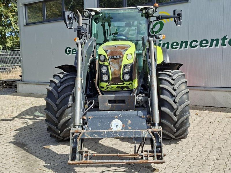 Claas Arion 450