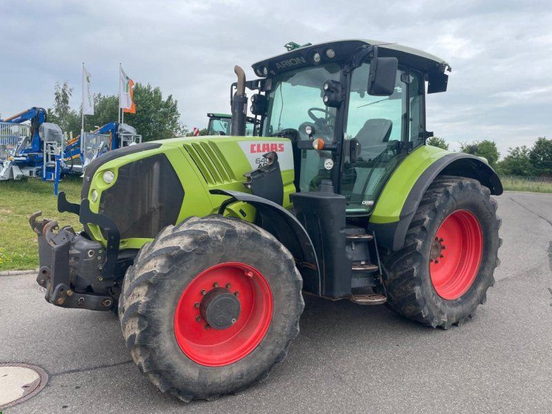 Claas Arion 640