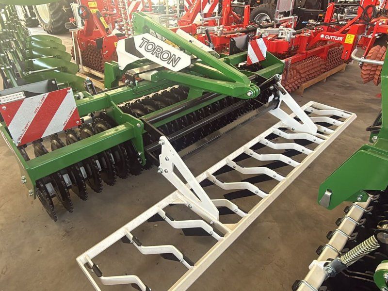 Kerner Toron 300