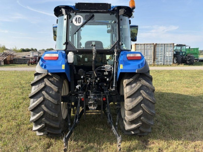 New Holland T 4.55