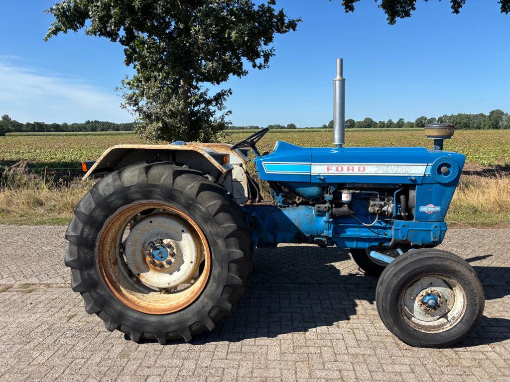 Ford 7000