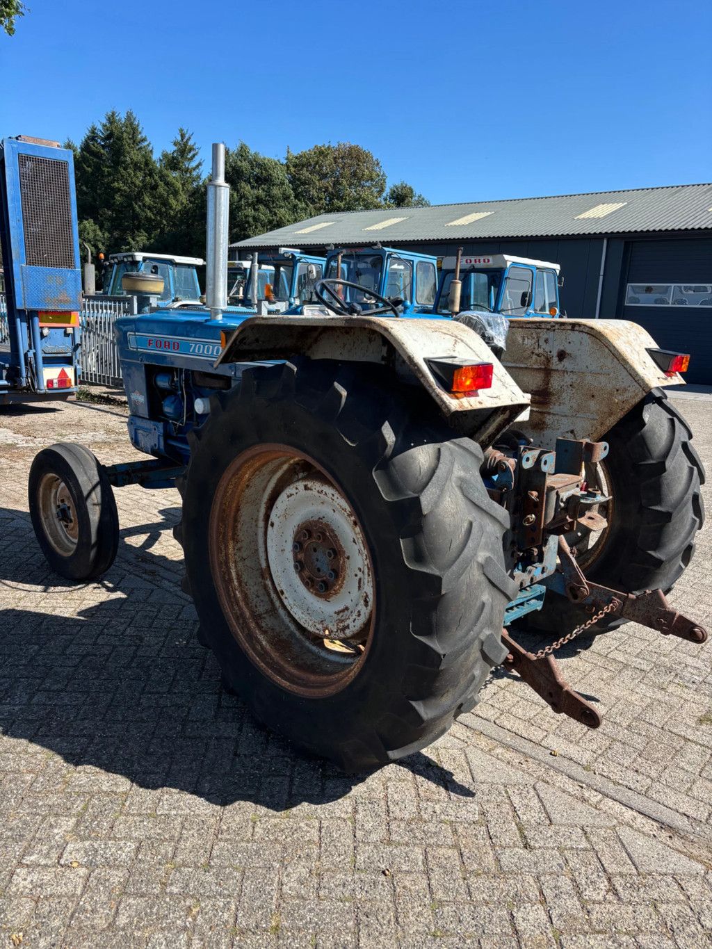 Ford 7000