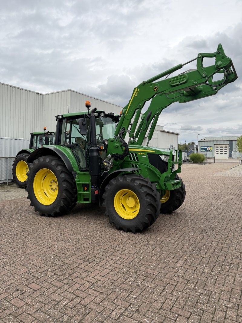 John Deere 6130M | 2380 uur | 623R voorlader
