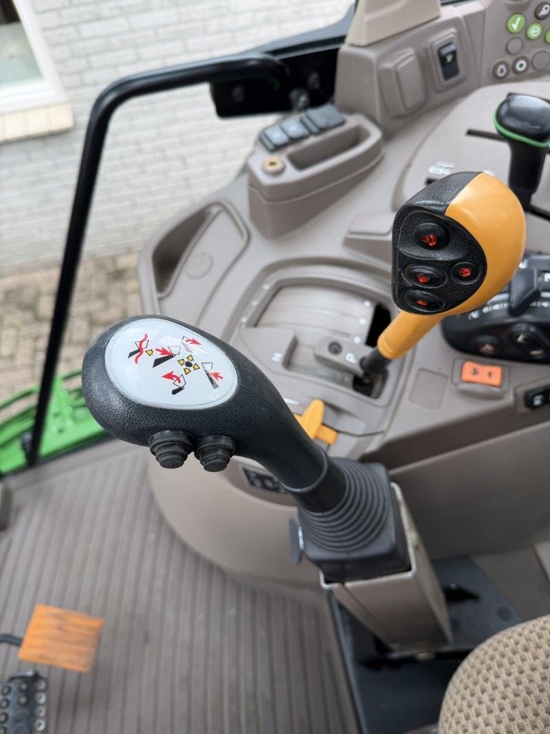 John Deere 6130M | 2380 uur | 623R voorlader