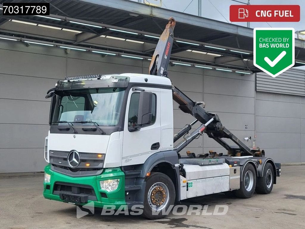 Mercedes Arocs 2530 NGT 6X2 CNG Engine! HIAB 21Z56 containersystem Lift+Steering axle Automatic Euro 6