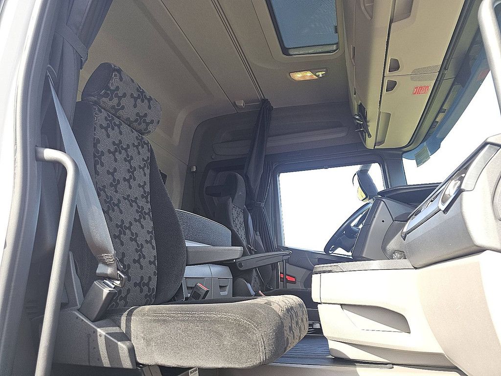 SCANIA R500 6x2*4,durabright