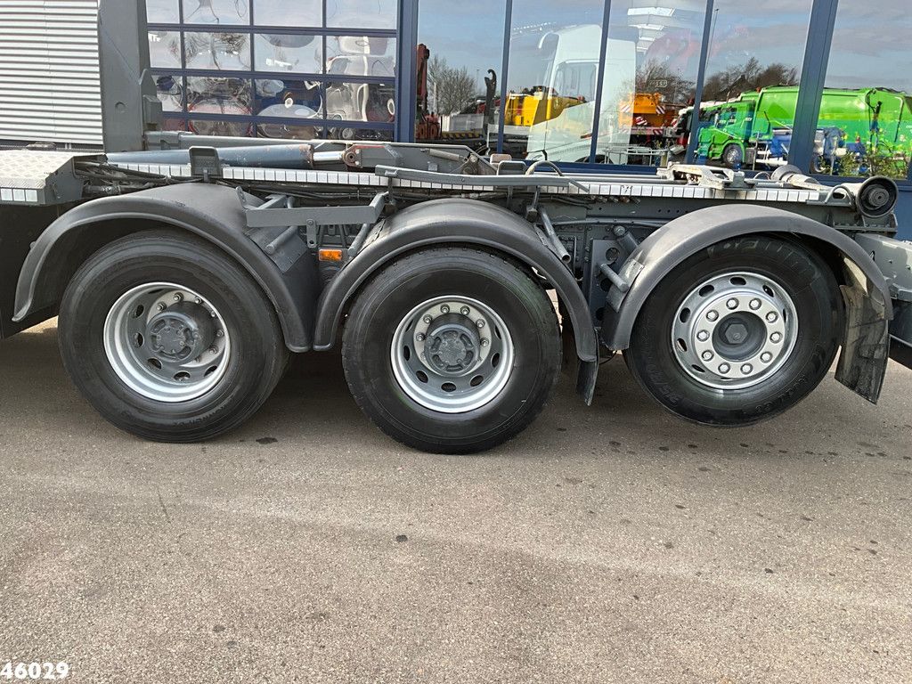 Renault Kerax 460 8x4 Palfinger 16 Tonmeter laadkraan