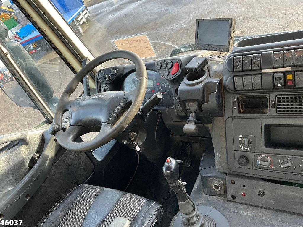 Iveco Trakker AD260T36 6x4 Kipper 12m³ Manual Full steel suspension