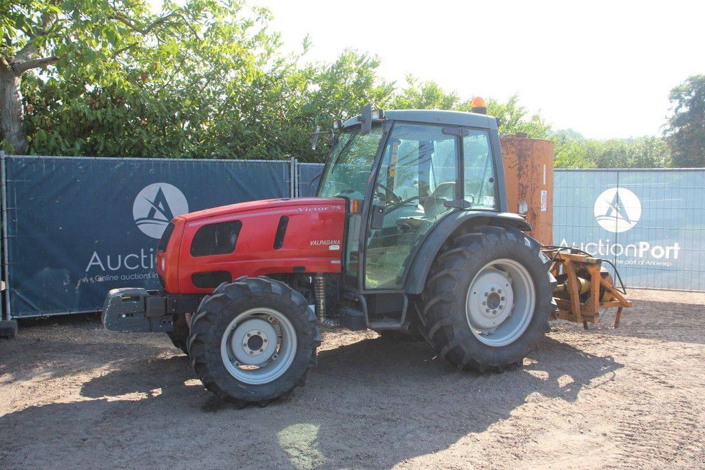 Traktor Valpadana Victor 75 75 PS Diesel 2002 mit Schlegelmäher (Margin)
