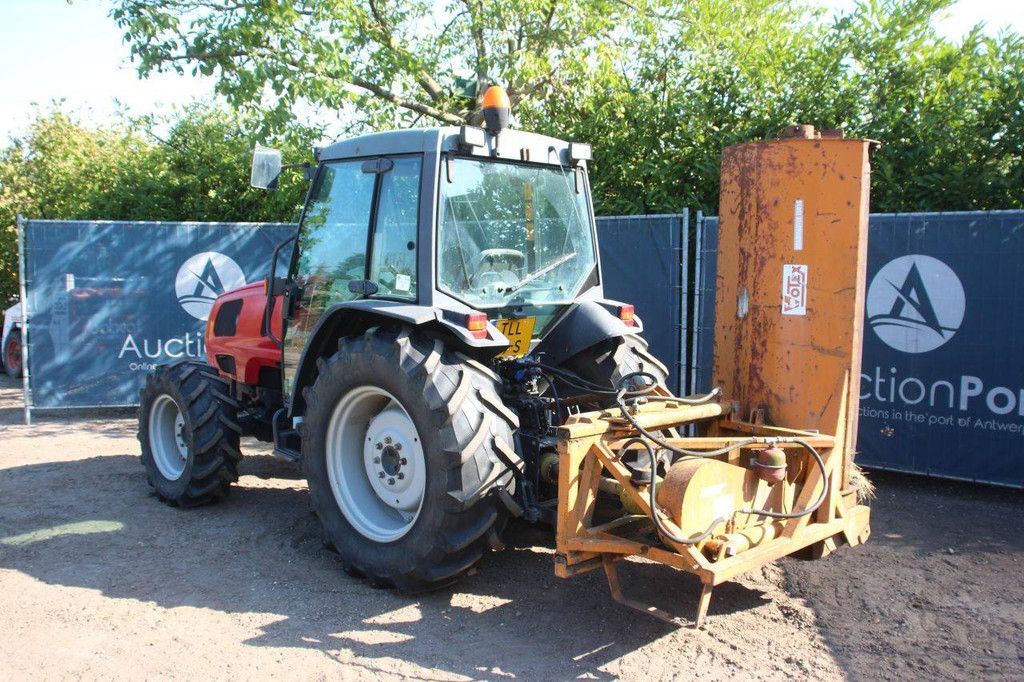 Traktor Valpadana Victor 75 75 PS Diesel 2002 mit Schlegelmäher (Margin)