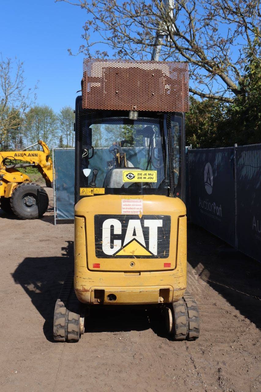Raupenbagger Cat 301-7D Diesel 2013