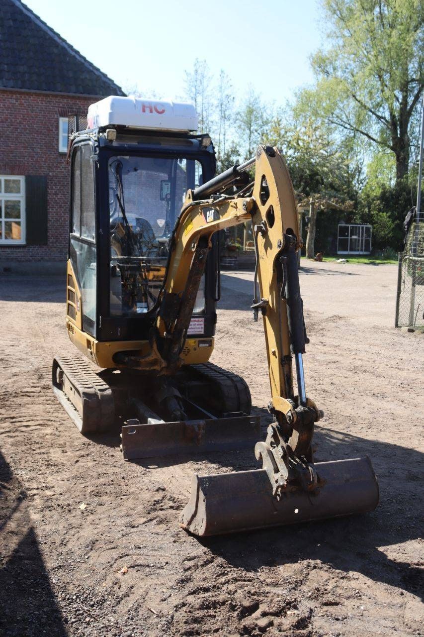 Raupenbagger Cat 301-7D Diesel 2013