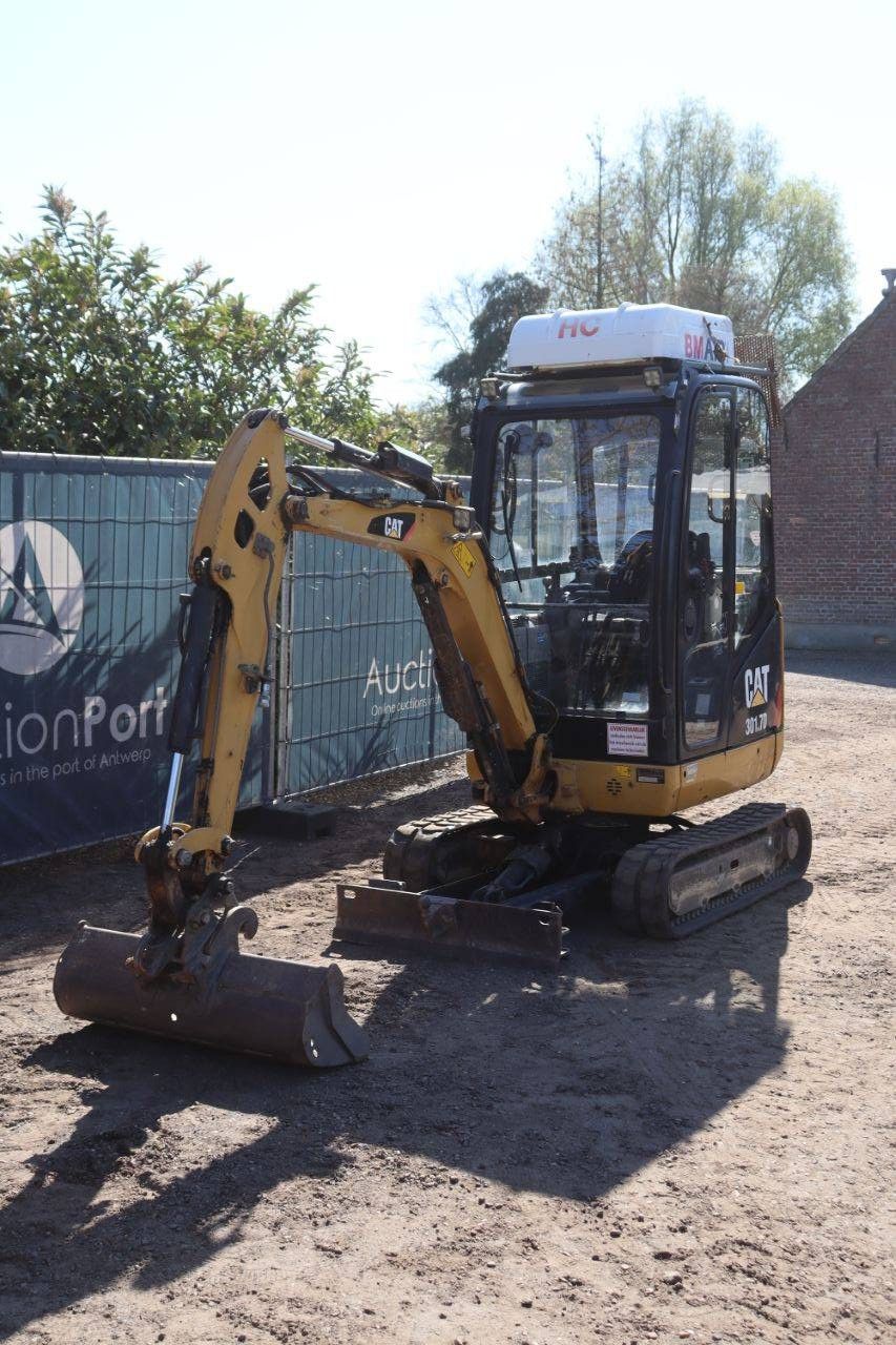 Raupenbagger Cat 301-7D Diesel 2013