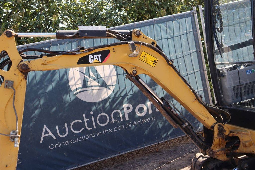 Raupenbagger Cat 301-7D Diesel 2013