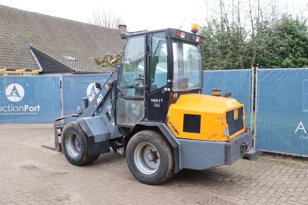 Wiellader Giant V881T Diesel 2012