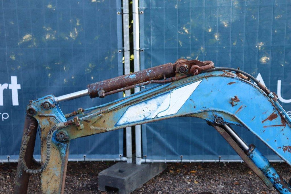 Minigraver Kobelco SK007 Diesel 8pk
