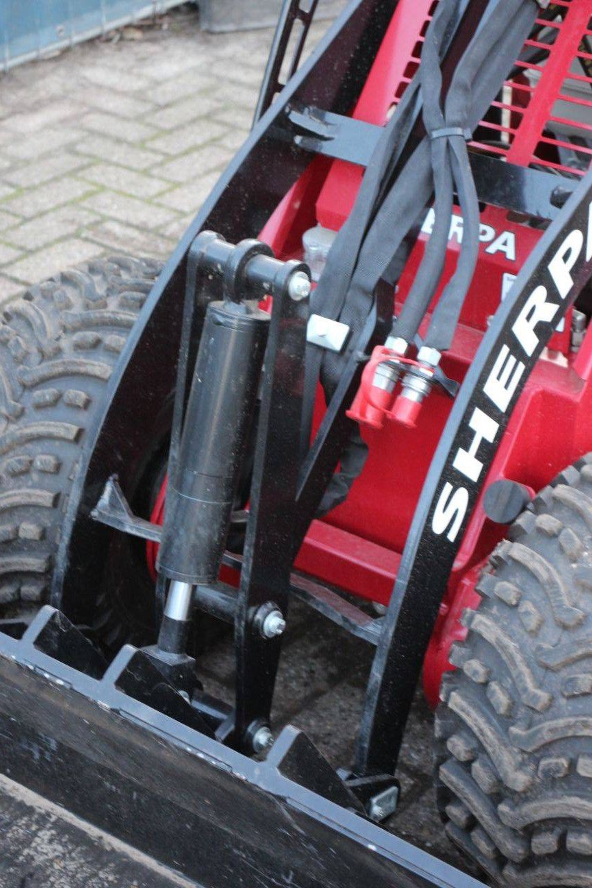 SHERPA SH100 AGRI Kompaktlader, Benzin, 8,2 kW, Baujahr 2022, Neu
