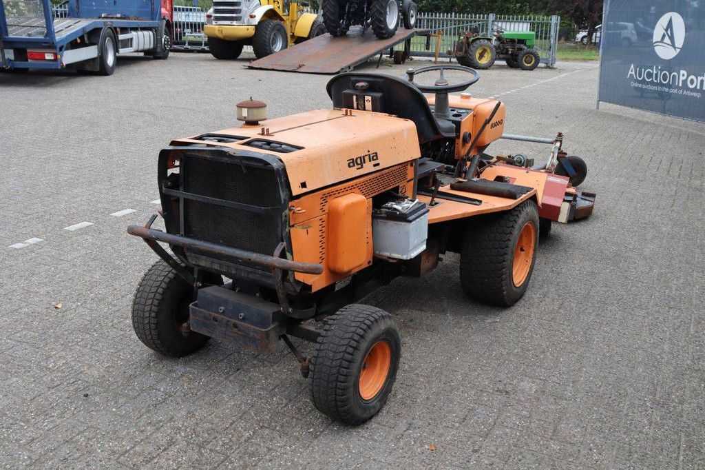 Veegmachine Agria 8300-D Diesel 27pk