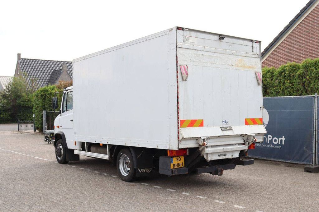 Bakwagen Vrachtwagen Mercedes-Benz Vario 813D Diesel 129pk 2010 (Marge)