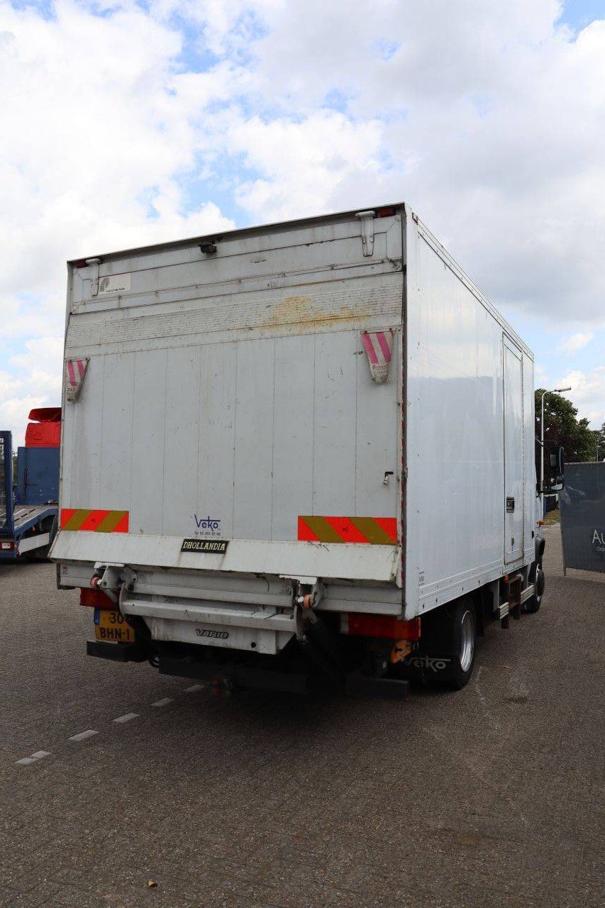 Bakwagen Vrachtwagen Mercedes-Benz Vario 813D Diesel 129pk 2010 (Marge)