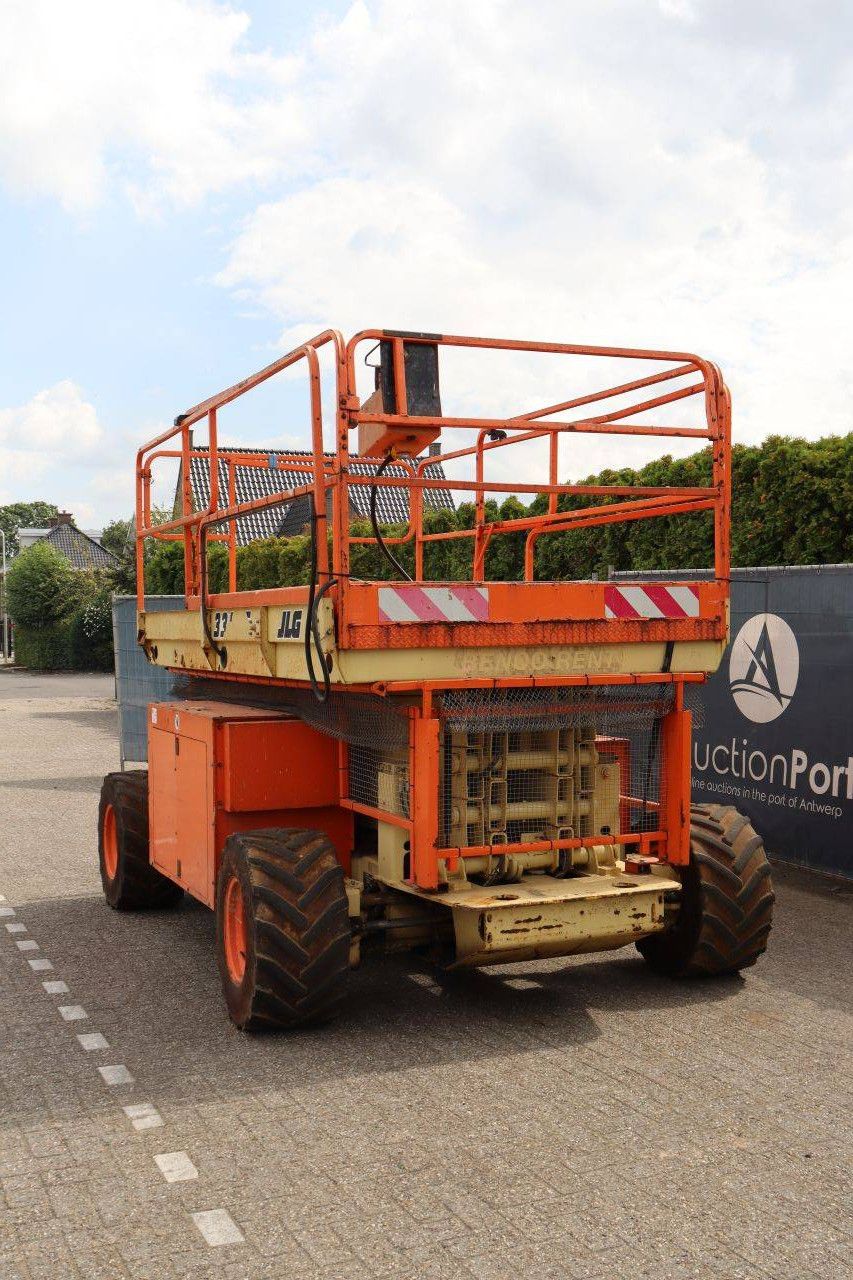 Schaarlift JLG 33RTS Diesel 12.1m 1998