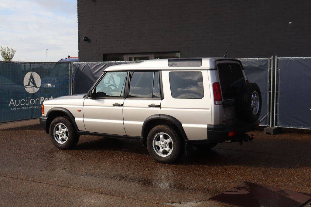SUV Land Rover Discovery V8 Benzine 185pk 1999 (Marge)